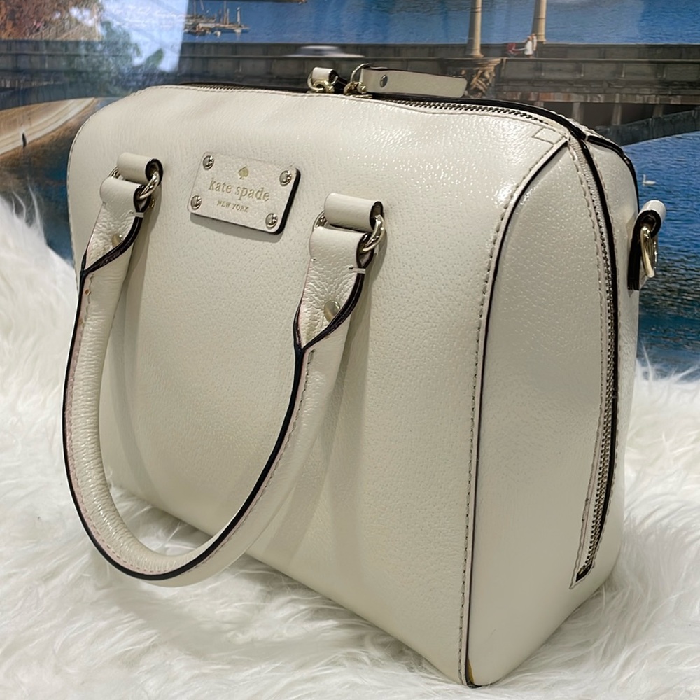 Kate Spade Satchel - Picture 9 of 9